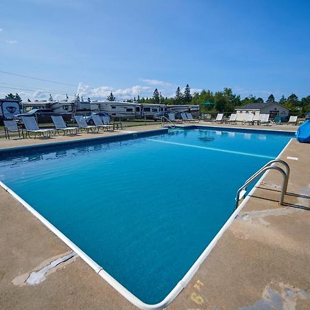 Narrows Too Camping Resort Loft Cottage 12 เทรนตัน ภายนอก รูปภาพ